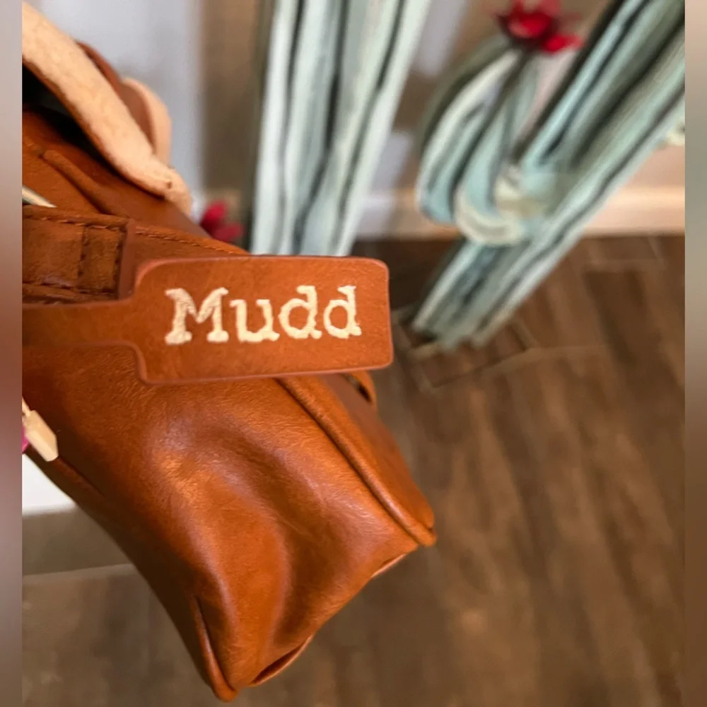 Mudd Tan Crossbody Bag with Cream Accent - Picture 5 of 9